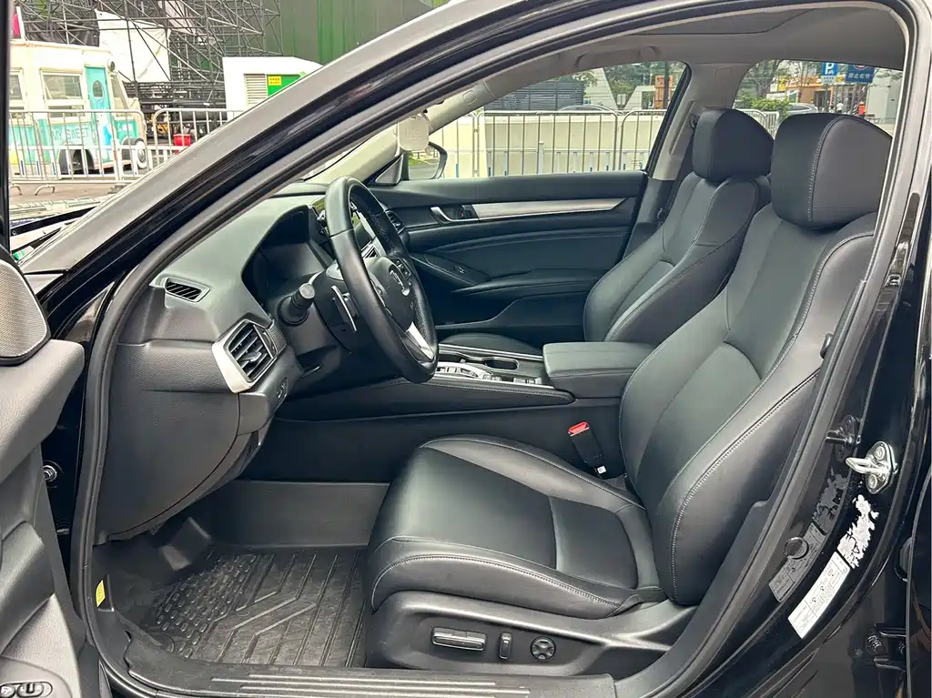 Accord 2022 Sharp Hybrid 2.0L Sharp Collar Edition купить на сайте DeffCars