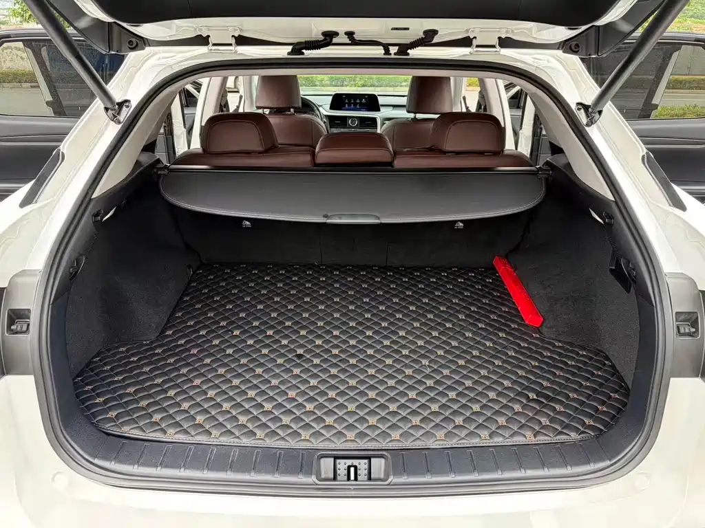 Lexus RX 2020 facelift 300 two-wheel drive elite version купить на сайте DeffCars