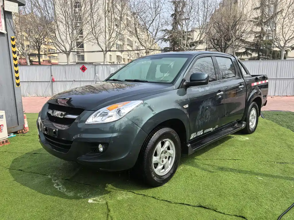 Yuhu 7 2016 2.4L two-wheel drive luxury model 4G69 купить на сайте DeffCars