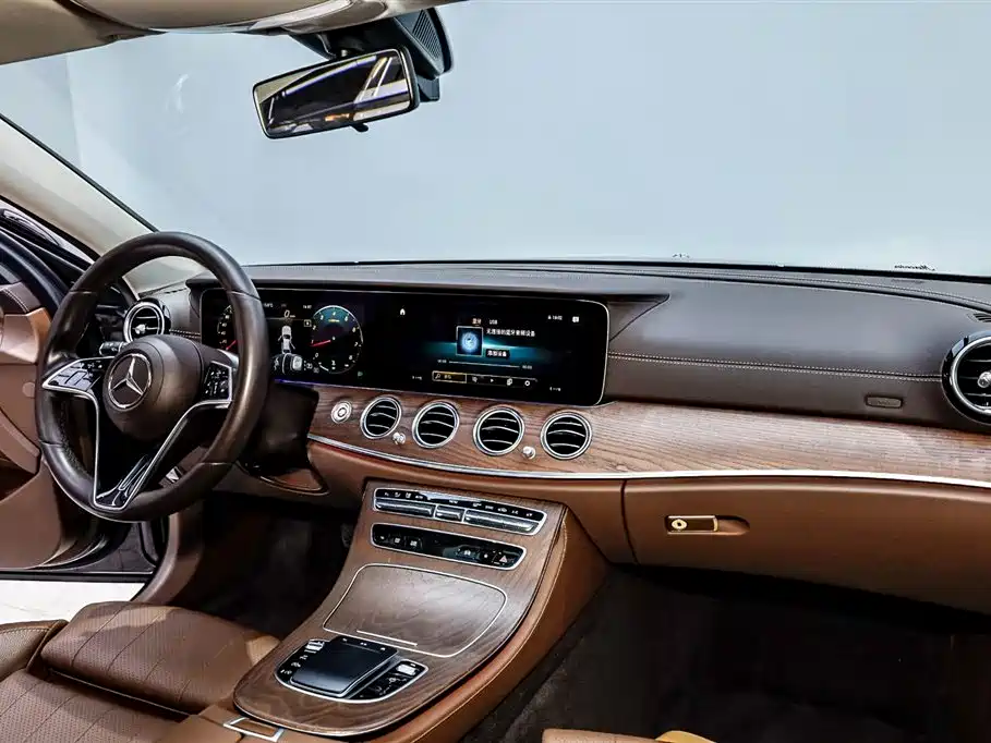 Mercedes-Benz E-Class 2021 facelift E 260 L купить на сайте DeffCars