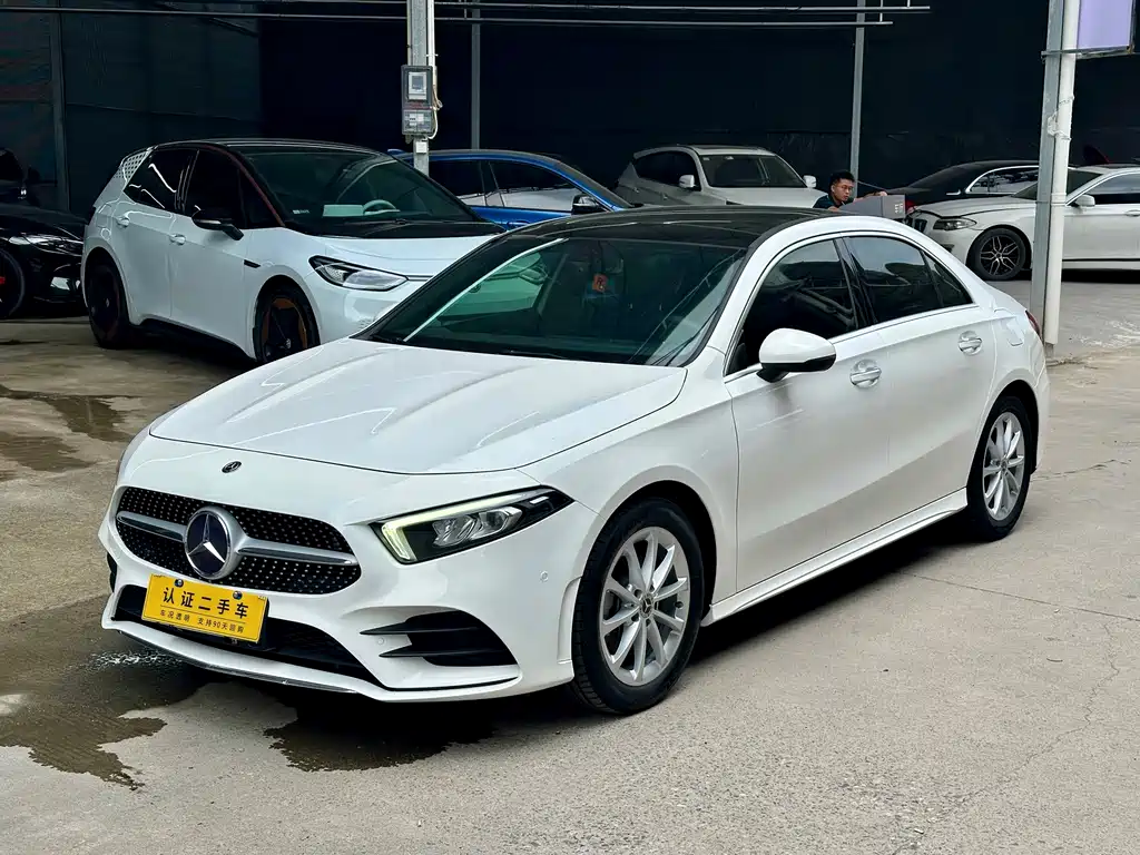 Mercedes-Benz A-Class 2020 A 200 L Sports Sedan купить на сайте DeffCars
