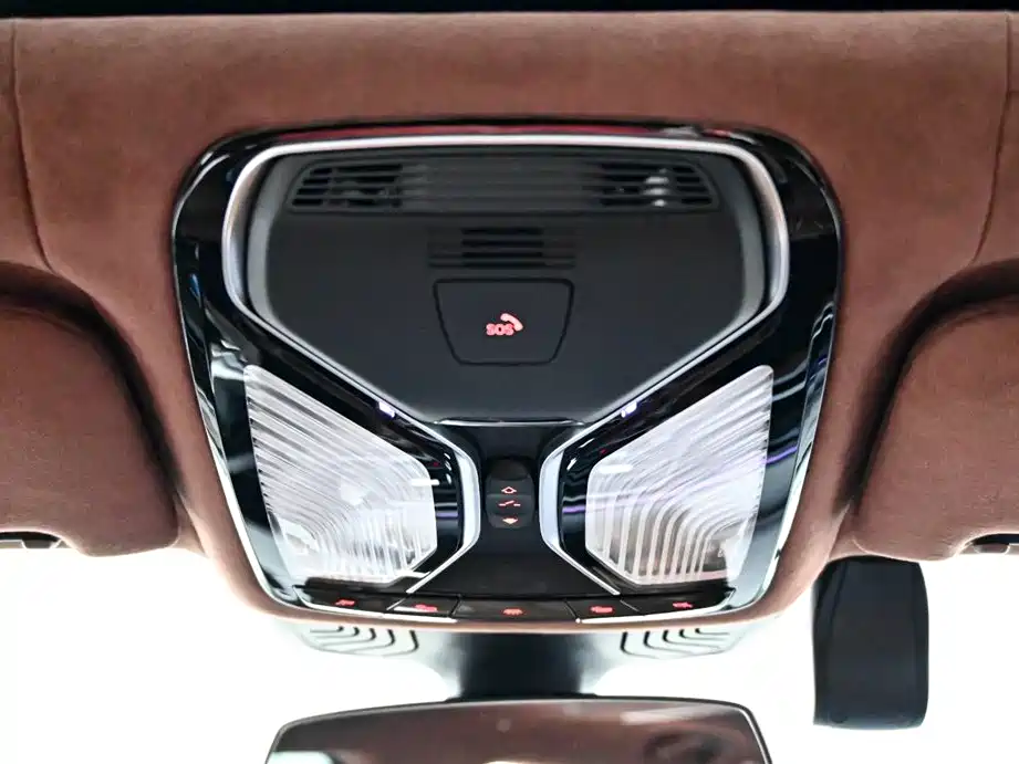 BMW 7 Series 2018 740Li xDrive Exclusive M Sports Package купить на сайте DeffCars