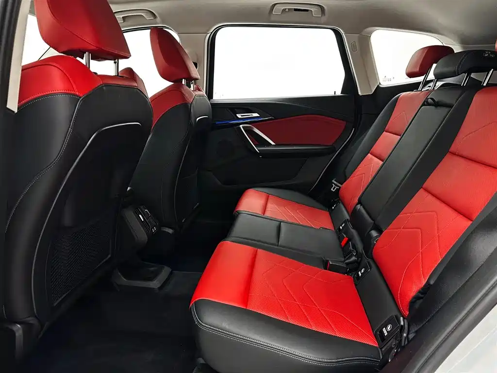 BMW X1 2023 sDrive20Li X Design Package купить на сайте DeffCars