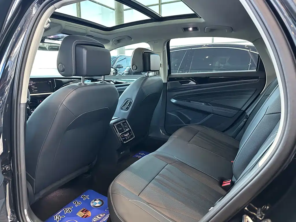Passat 2025 Outstanding Model 380TSI Starry Sky Dragon Edition купить на сайте DeffCars