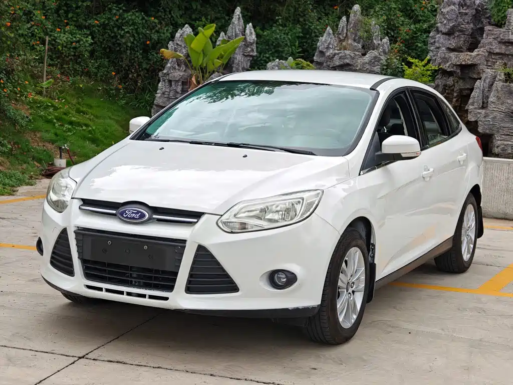 Focus 2012 Car 1.6L Automatic Comfort Edition купить на сайте DeffCars