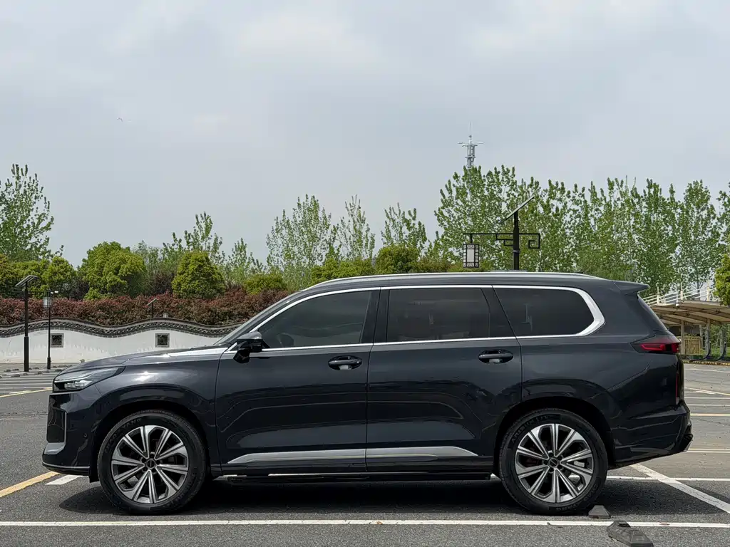 Xingtu Lanyue 2024 International Version 400T Four-wheel Drive Star 6-seater купить на сайте DeffCars