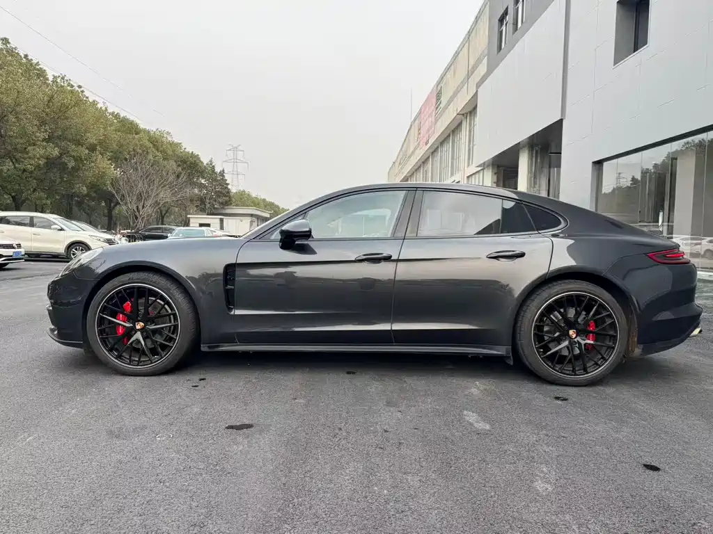 Panamera 2019 Panamera 2.9T купить на сайте DeffCars