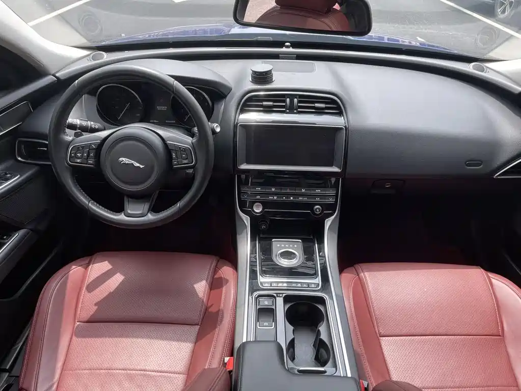Jaguar XEL 2019 2.0T 200PS Elite Edition купить на сайте DeffCars