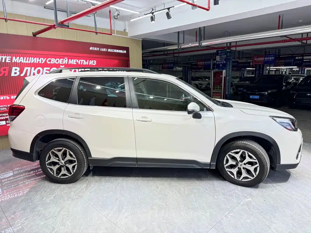 Forester 2022 2.0i AWD Deluxe Edition EyeSight купить на сайте DeffCars
