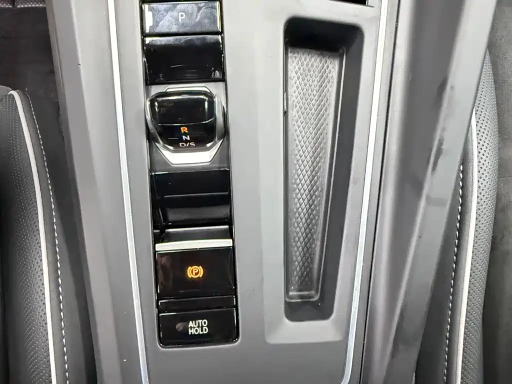 Golf 2021 280TSI DSG R-Line купить на сайте DeffCars