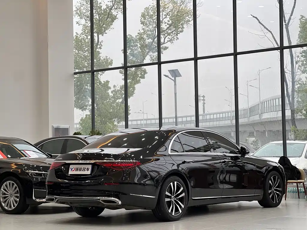 Mercedes-Benz S-Class 2023 S 400 L Luxury Model купить на сайте DeffCars