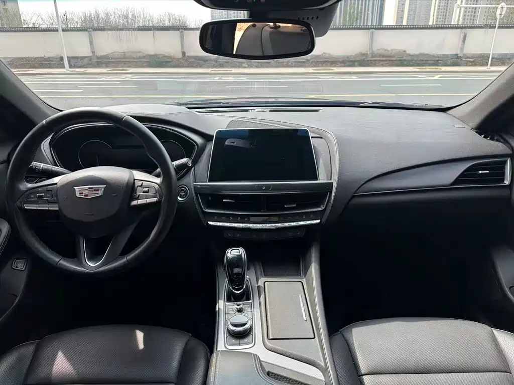 Cadillac CT5 2022 28T luxury model (standard version) купить на сайте DeffCars
