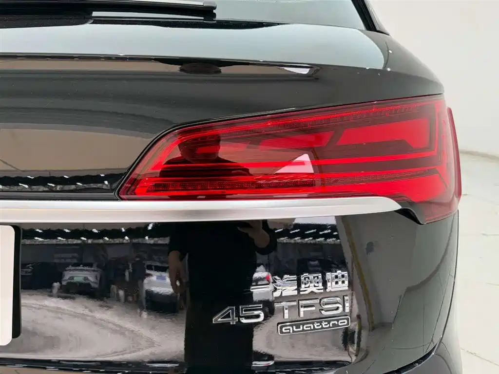 Audi Q5L 2022 facelift 45T luxury and dynamic model купить на сайте DeffCars