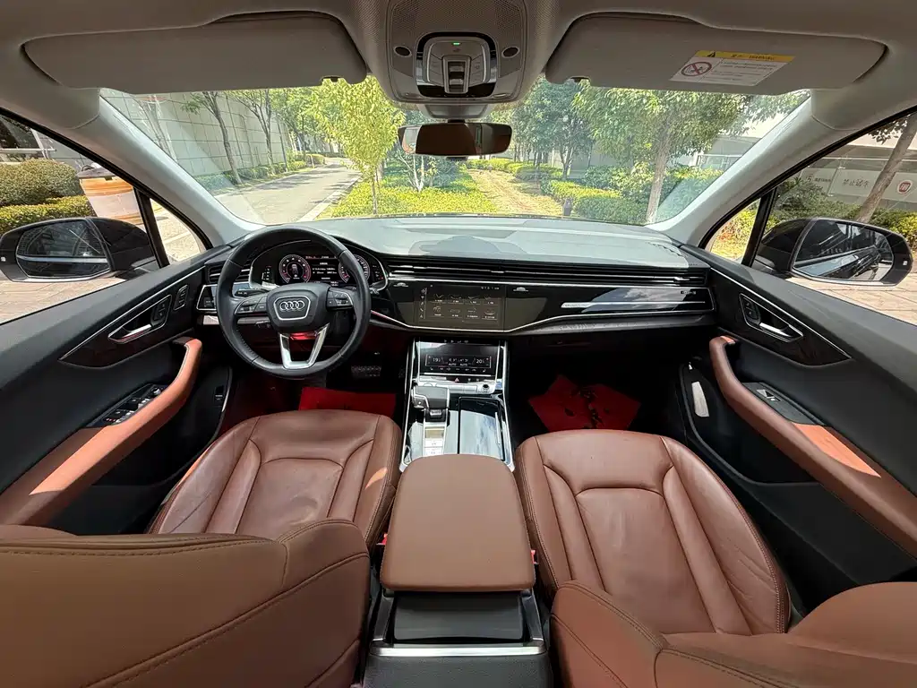 Audi Q7 2020 55 TFSI quattro S line sports купить на сайте DeffCars