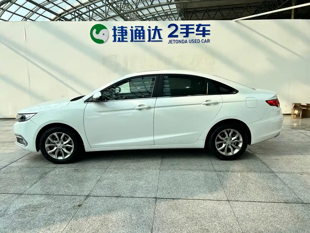 Emgrand GL 2017 1.8L DCT Elite купить на сайте DeffCars