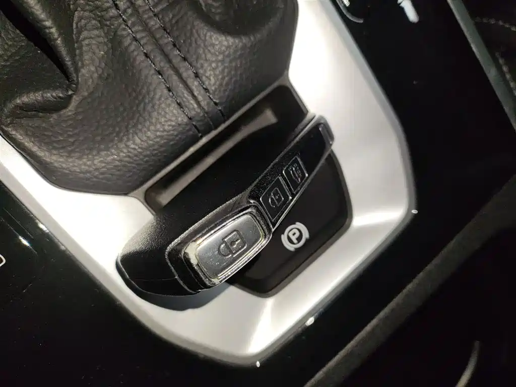Kia K3 2020 1.5L CVT Fashion Edition купить на сайте DeffCars