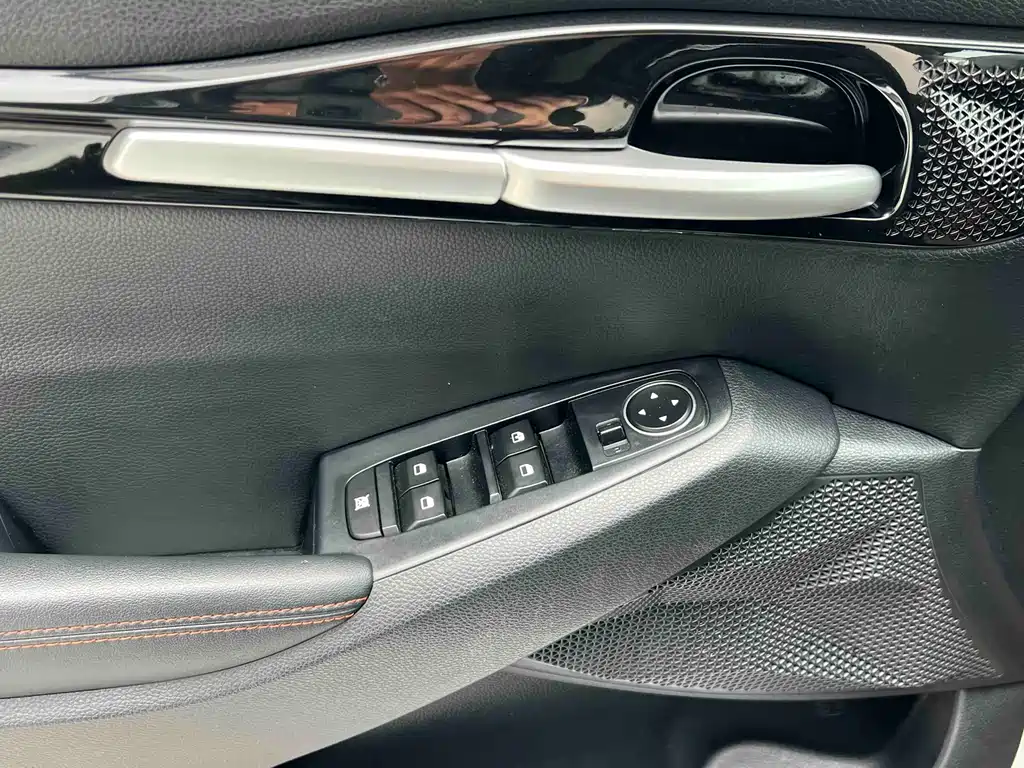 Sethus 2023 1.5L CVT Deluxe Edition купить на сайте DeffCars