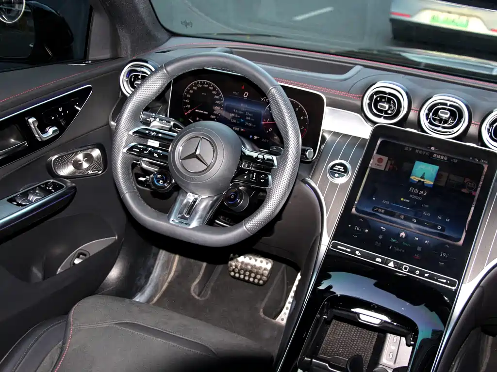Mercedes-Benz GLC AMG 2024 AMG GLC 43 4MATIC купить на сайте DeffCars