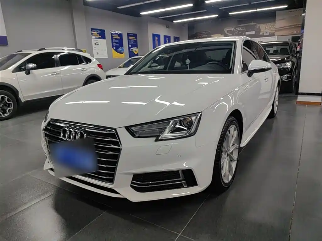 Audi A4L 2018 30th Anniversary Model 40 TFSI Enterprising купить на сайте DeffCars