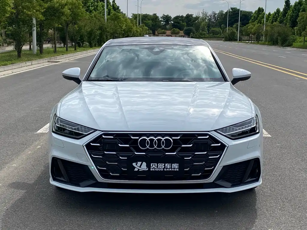 Audi A7 2024 45 TFSI Premium Selection купить на сайте DeffCars