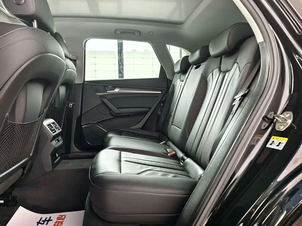 Audi Q5L 2022 40T luxury and dynamic model купить на сайте DeffCars