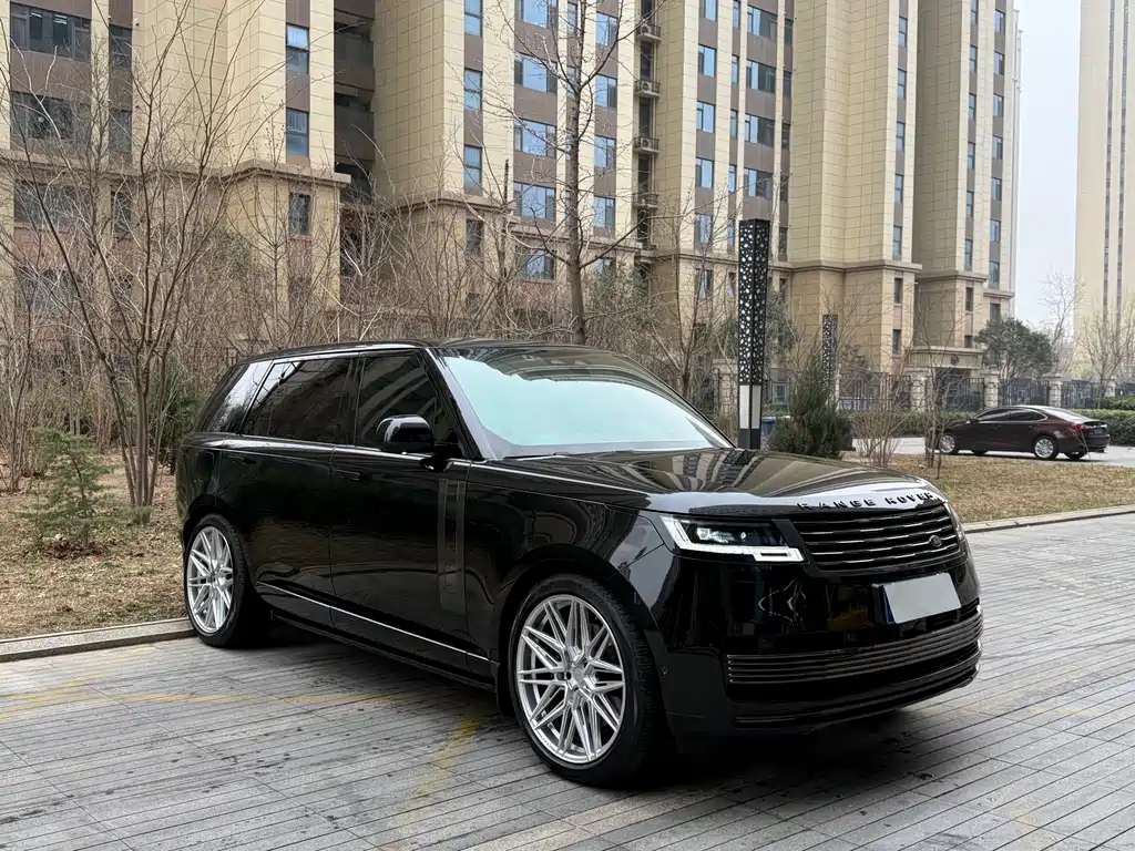 Range Rover 2023 3.0 L6 400PS Model Extended Edition купить на сайте DeffCars
