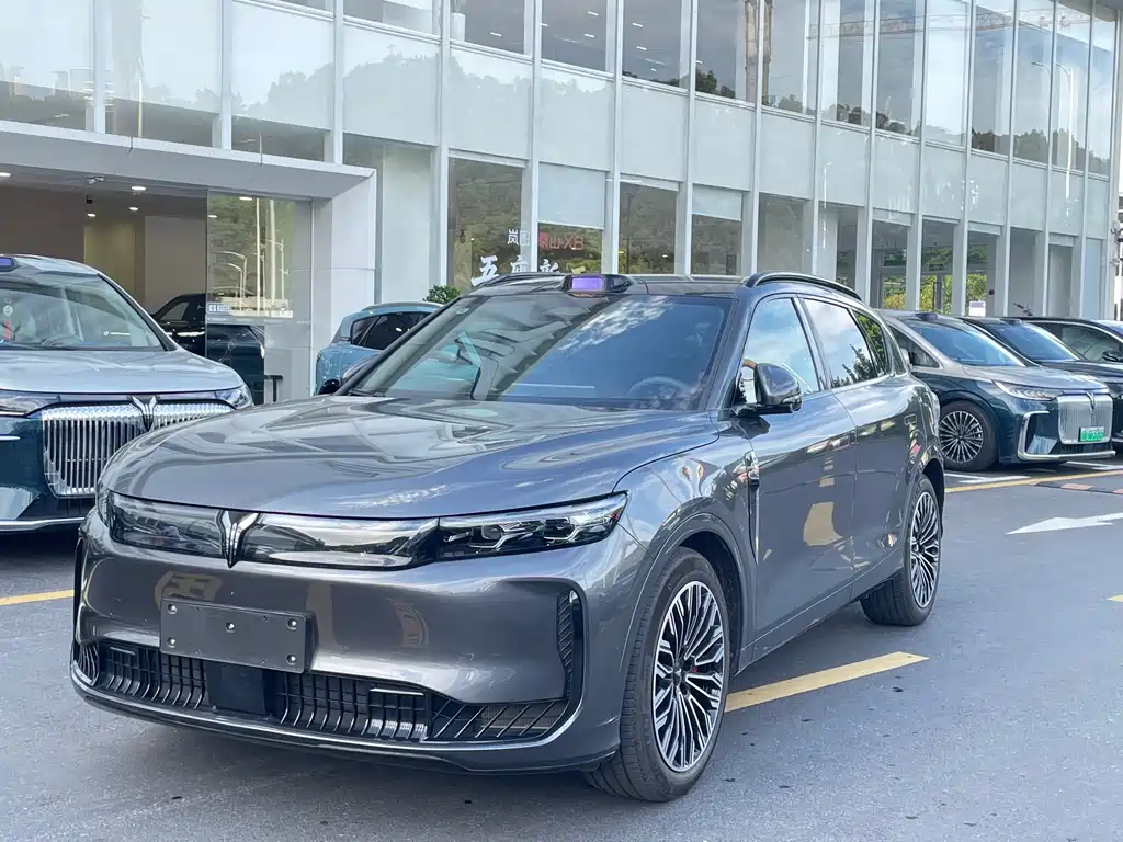 Lantu FREE 2025 FREE+ four-wheel drive Qiankun version купить на сайте DeffCars