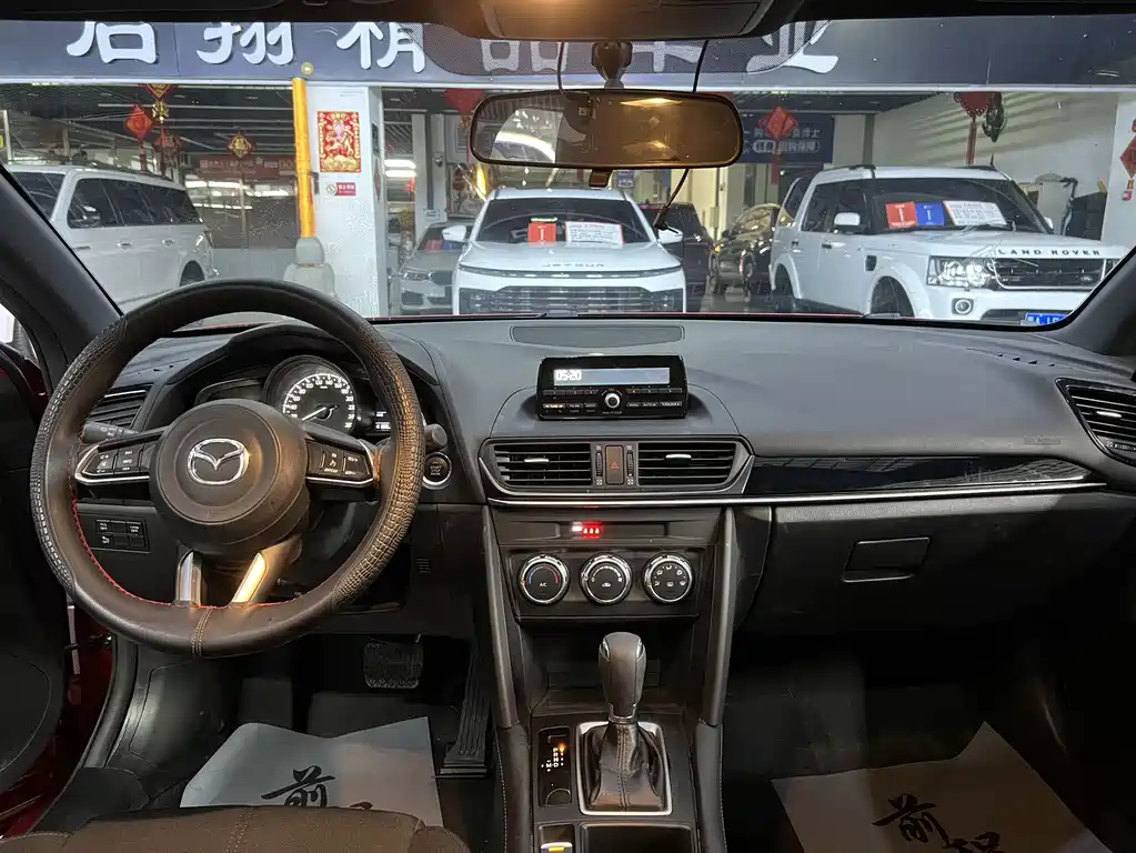 Mazda CX-4 2021 2.0L automatic two-wheel drive Blue Sky Vitality Edition купить на сайте DeffCars