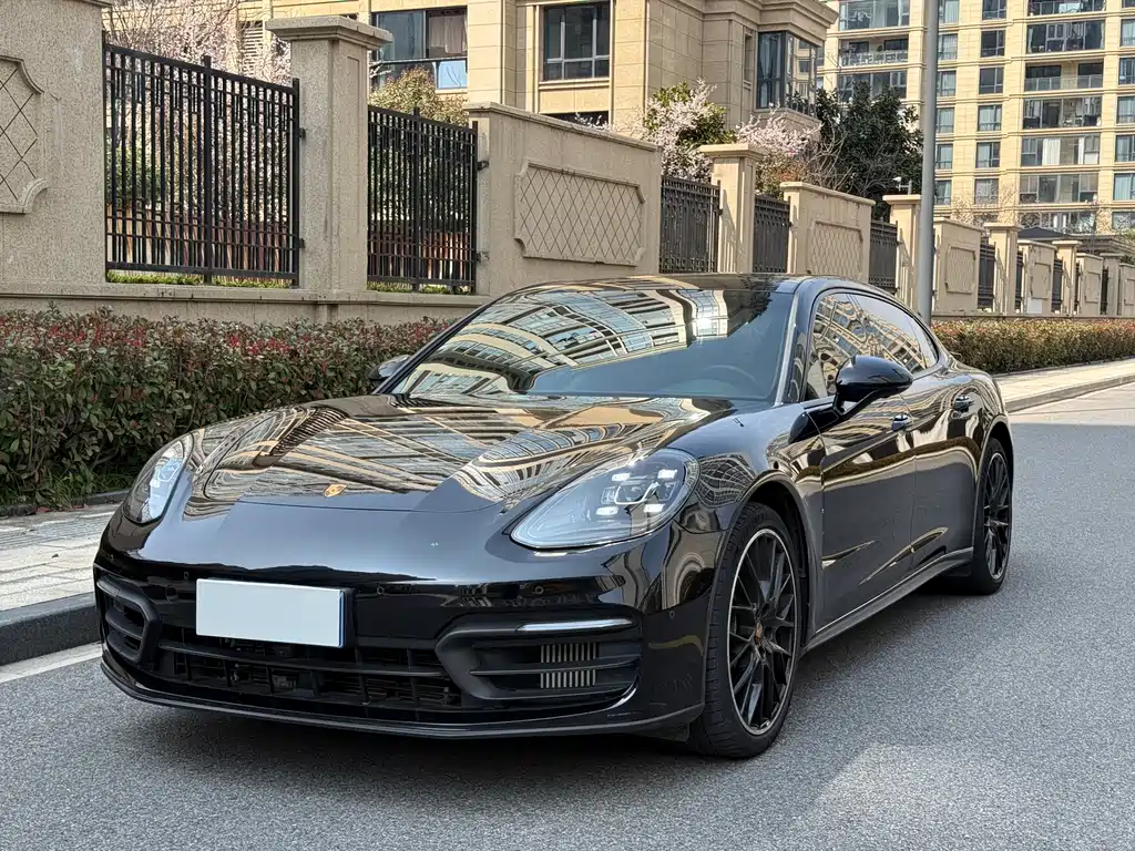 Panamera 2023 Panamera 4 Executive Extended Edition 2.9T купить на сайте DeffCars