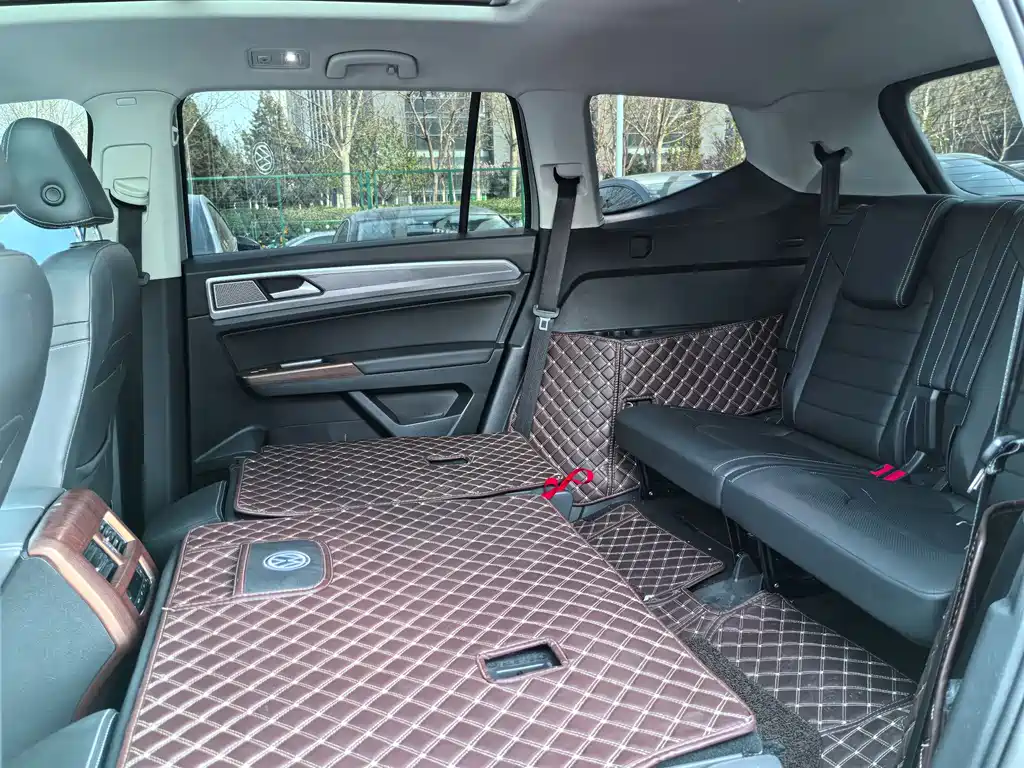 Touron 2019 380TSI four-wheel drive luxury version National VI купить на сайте DeffCars