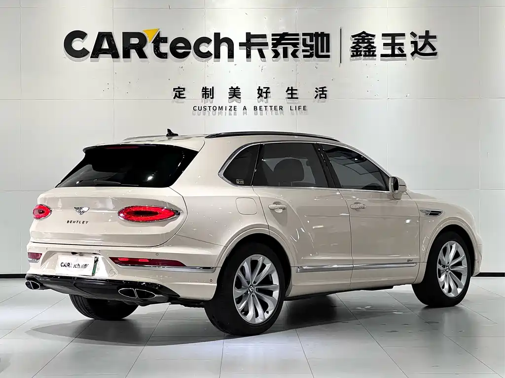 Bentayga plug-in hybrid 2021 3.0T PHEV купить на сайте DeffCars