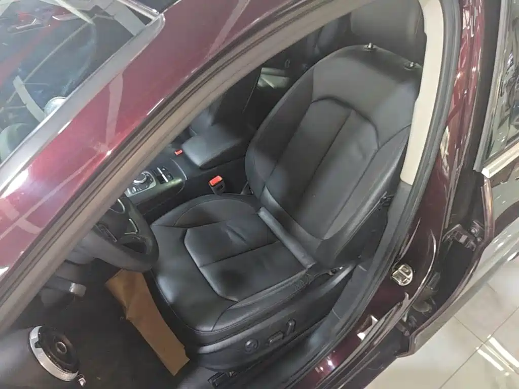 Audi A3 2015 Limousine 35 TFSI Million Commemorative Comfort Model купить на сайте DeffCars