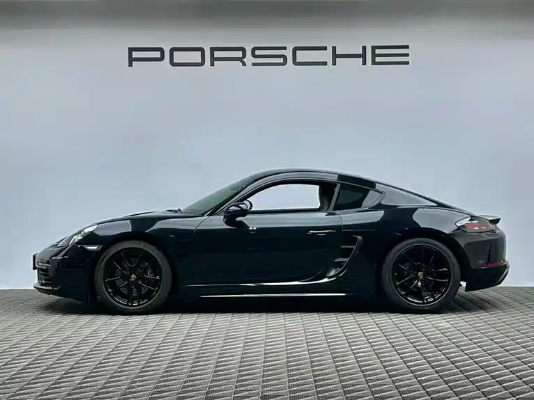 Porsche 718 2016 Cayman 2.0T купить на сайте DeffCars
