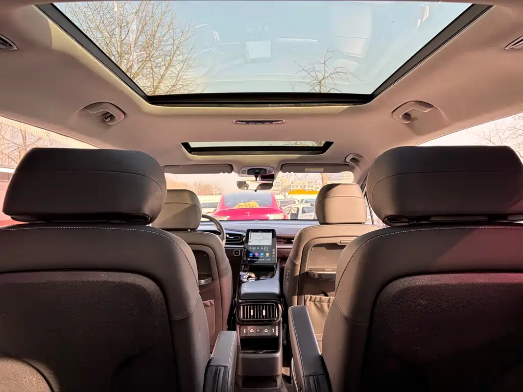 Kusitu 2021 380TGDi Smart Love Premium Edition LUX Premium купить на сайте DeffCars