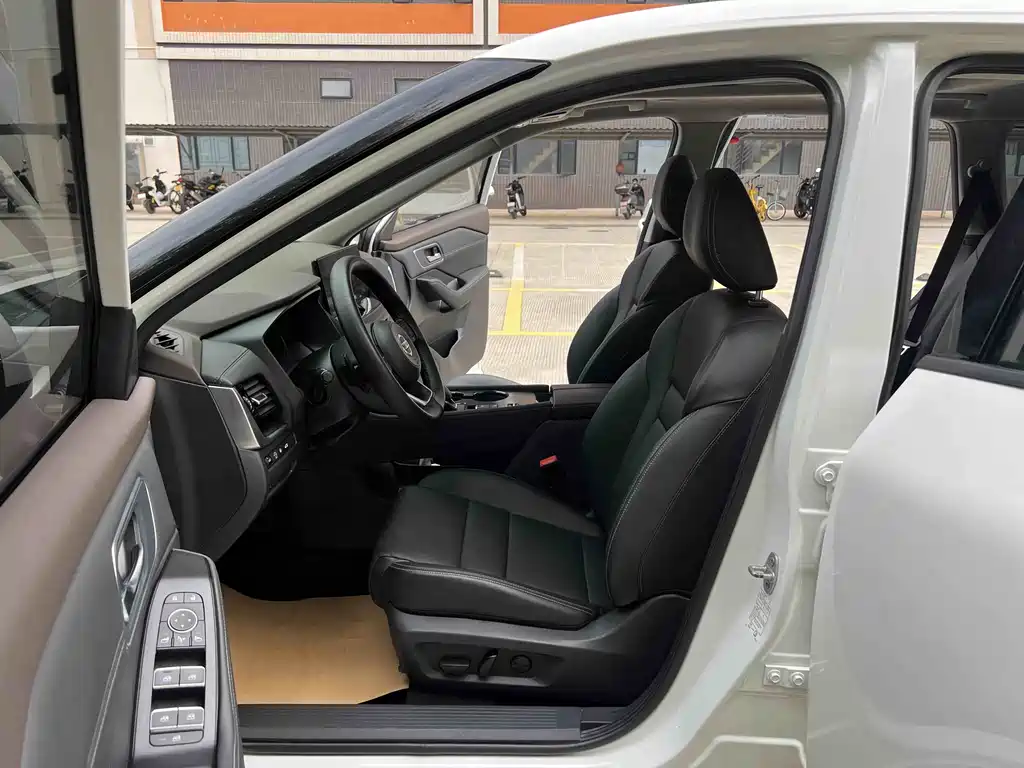 X-Trail 2021 VC-Turbo 300 CVT 2WD Deluxe Edition купить на сайте DeffCars
