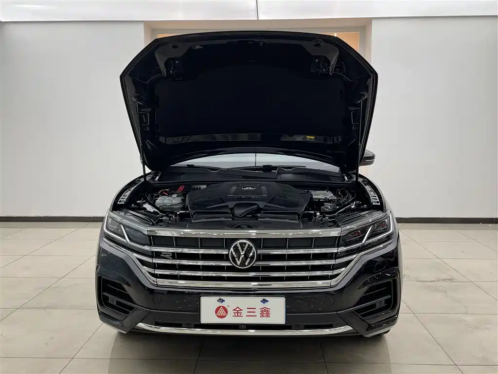 Touareg 2023 3.0TSI Ruixiang Edition Classic Sports Package купить на сайте DeffCars