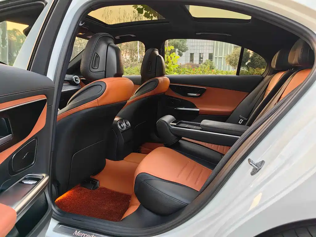 Mercedes-Benz C-Class 2023 facelift C 260 L sports version купить на сайте DeffCars