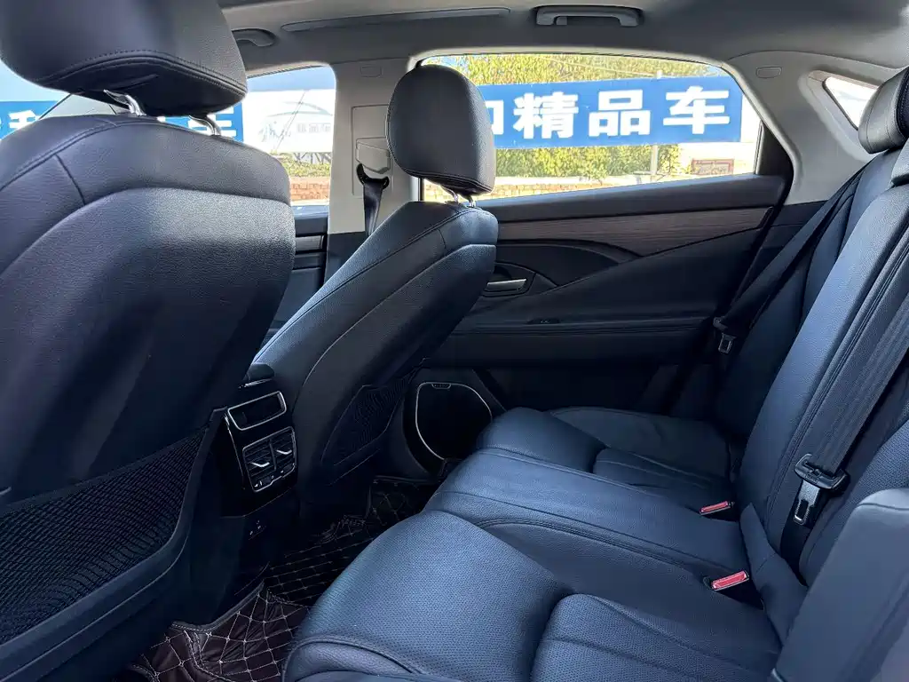 Borui (Emgrand) 2017 2.4L comfort model купить на сайте DeffCars
