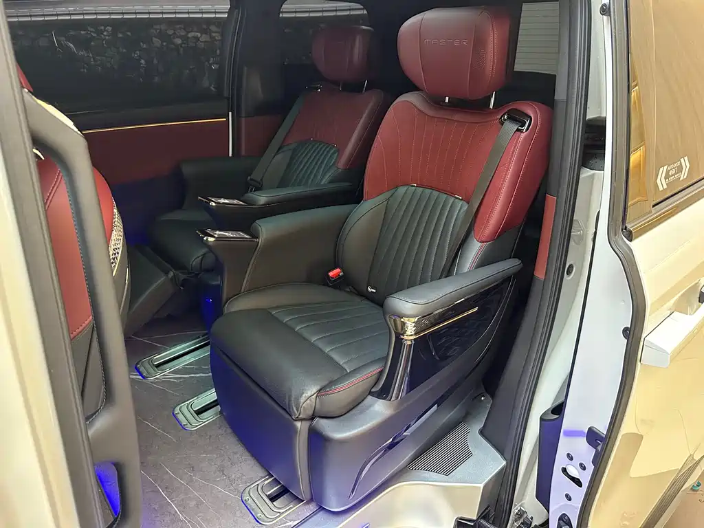 Trumpchi M8 2023 Grandmaster Series Dual Engine Royal Edition купить на сайте DeffCars