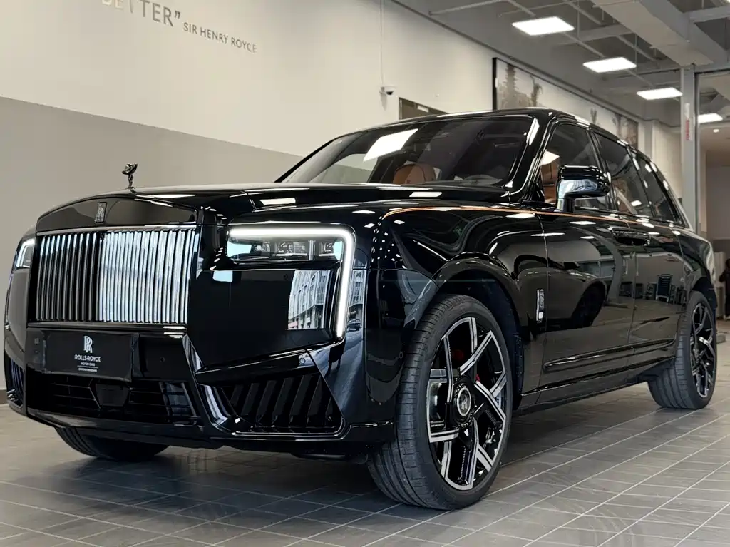 Cullinan 2024 Black Badge купить на сайте DeffCars