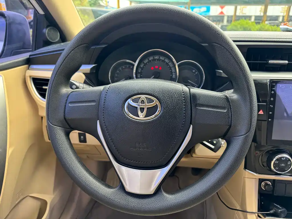 Corolla 2017 1.2T CVT GL купить на сайте DeffCars