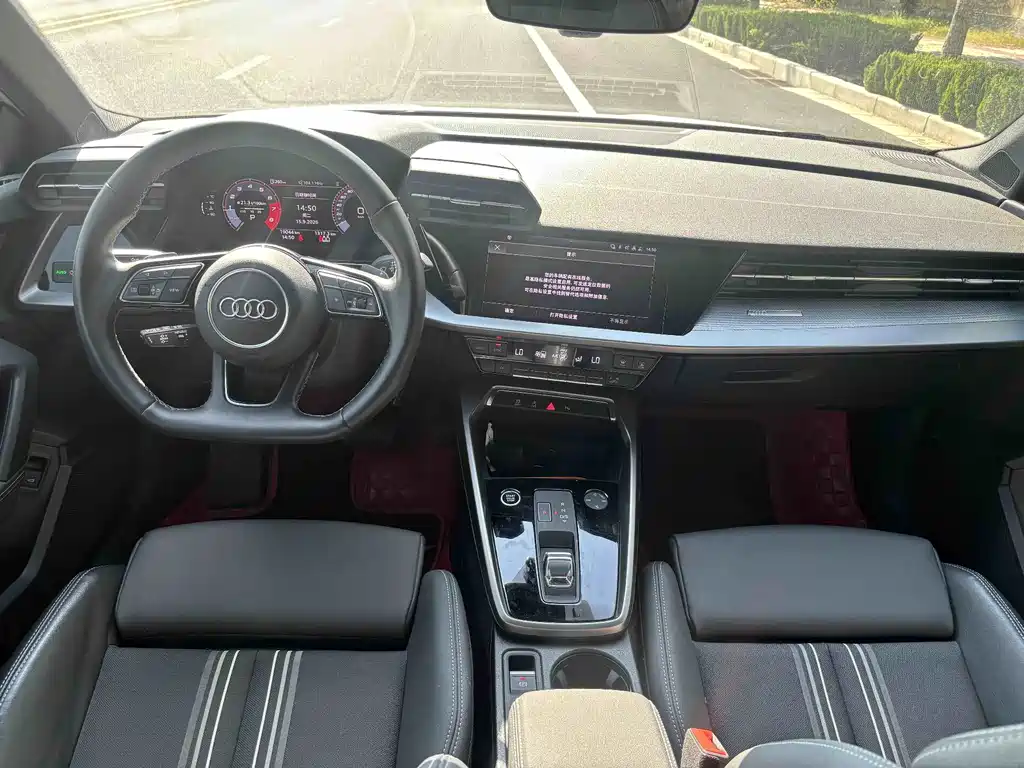 Audi A3 2023 facelift Sportback 35 TFSI stylish and sporty купить на сайте DeffCars