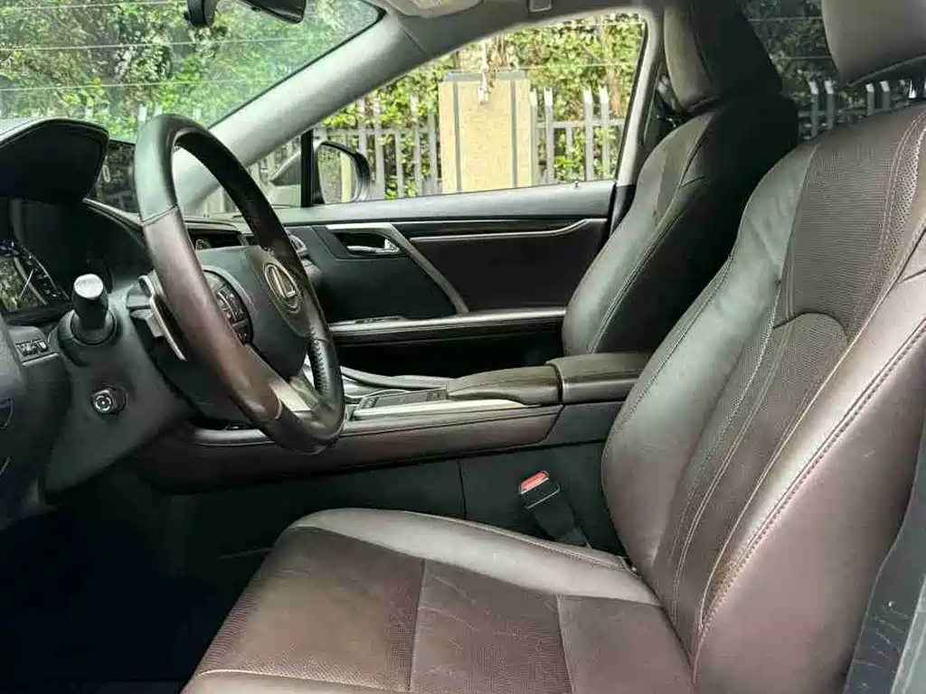Lexus RX 2020 300 four-wheel drive F SPORT National VI купить на сайте DeffCars