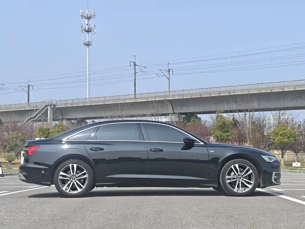 Audi A6L 2024 40 TFSI luxury and dynamic model купить на сайте DeffCars