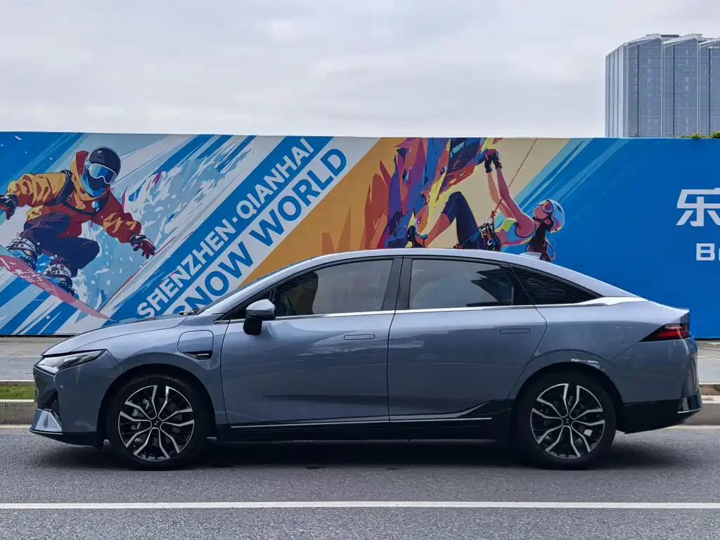 Xpeng P5 2021 460G+ купить на сайте DeffCars