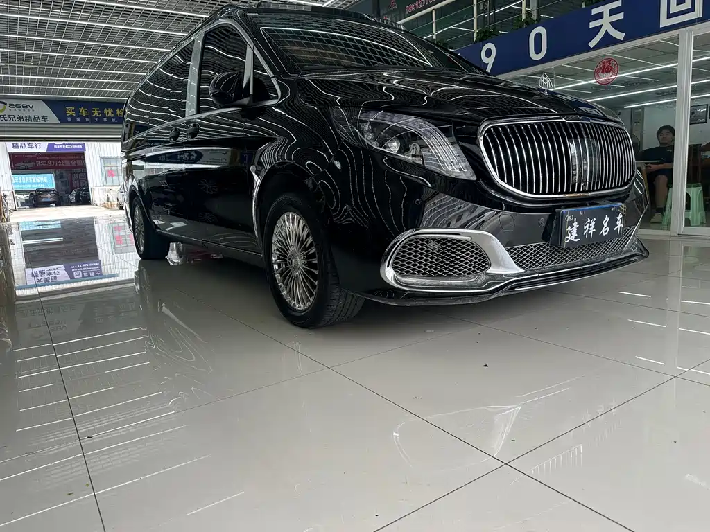VITO 2023款 2.0T 商务版 7座 купить на сайте DeffCars