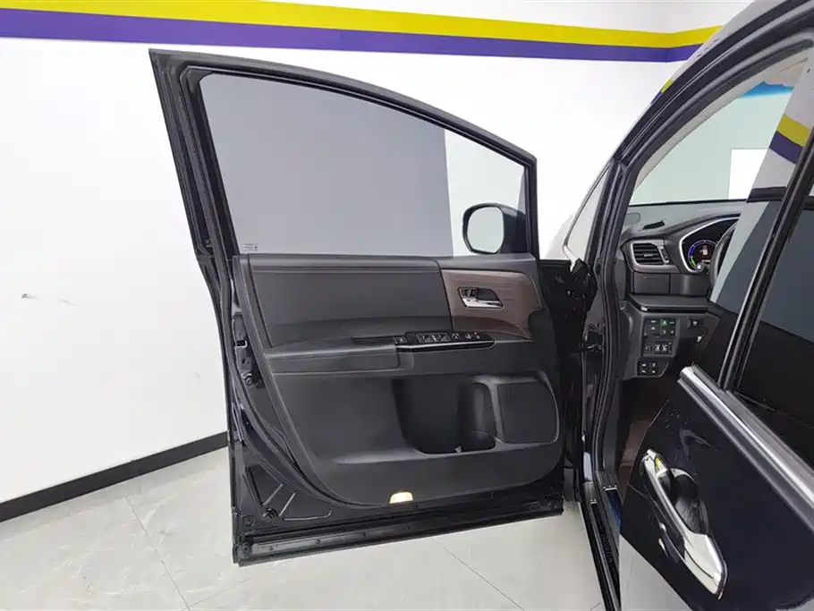 Odyssey 2022 2.0L e:HEV Rui Yaoxiang Edition купить на сайте DeffCars