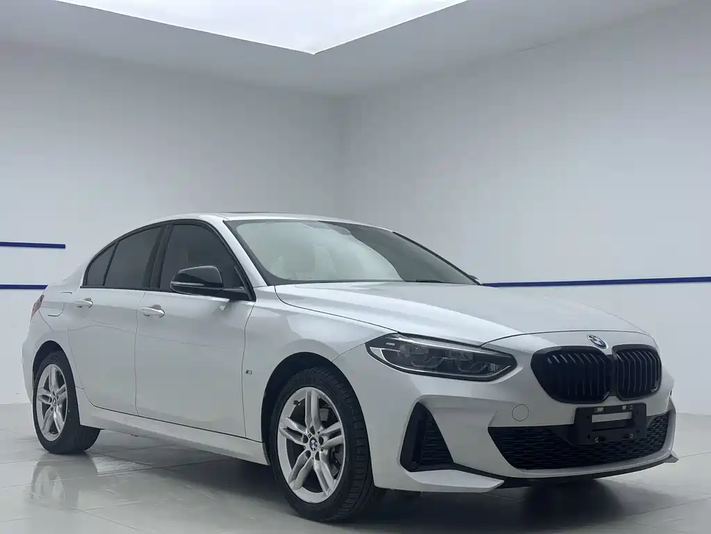 BMW 1 Series 2021 120i M Sports Night Edition купить на сайте DeffCars