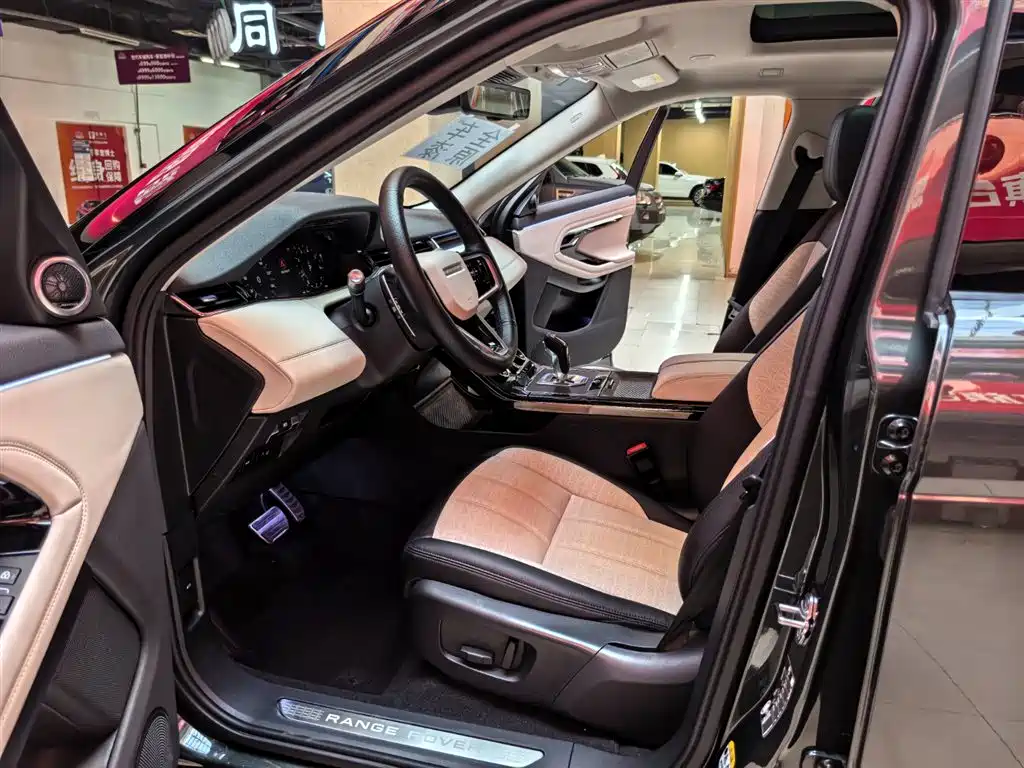Range Rover Evoque 2021 Evoque L 249PS R-Dynamic First edition купить на сайте DeffCars