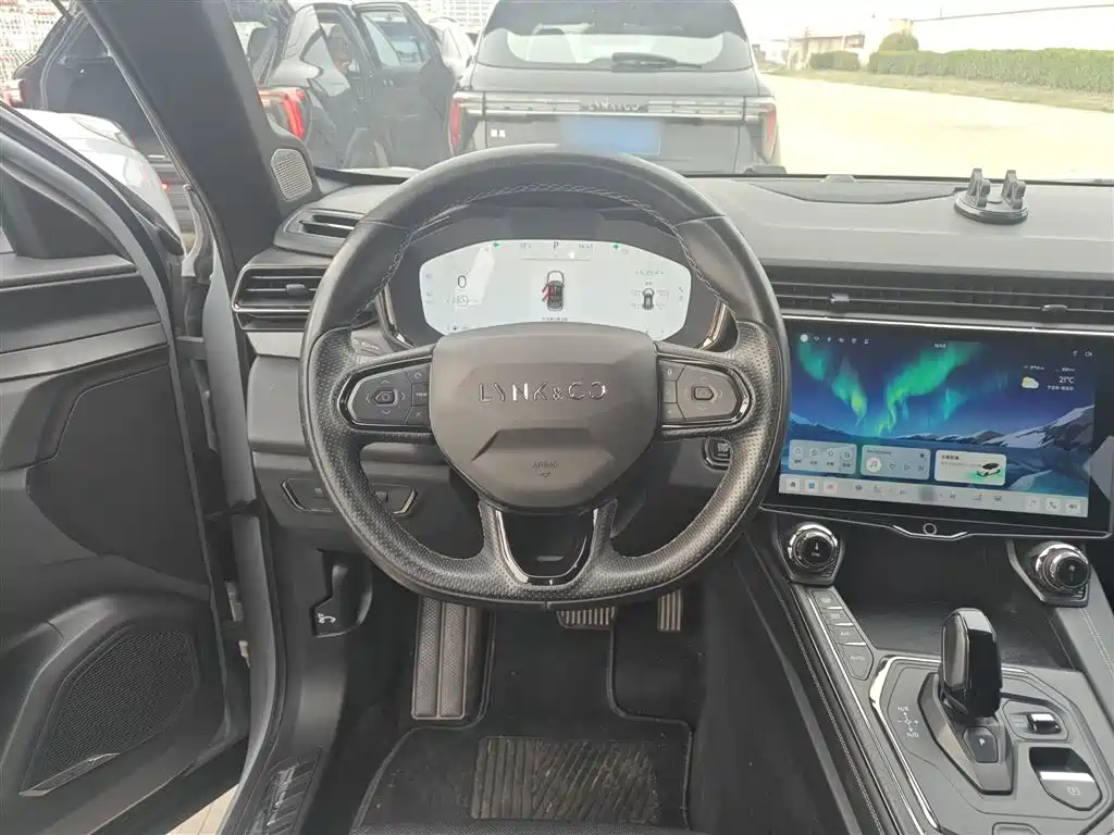 Lynk & Co 01 2023 1.5TD EM-F PM купить на сайте DeffCars